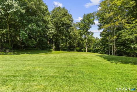 29 Mohawk Drive Easton CT 06612