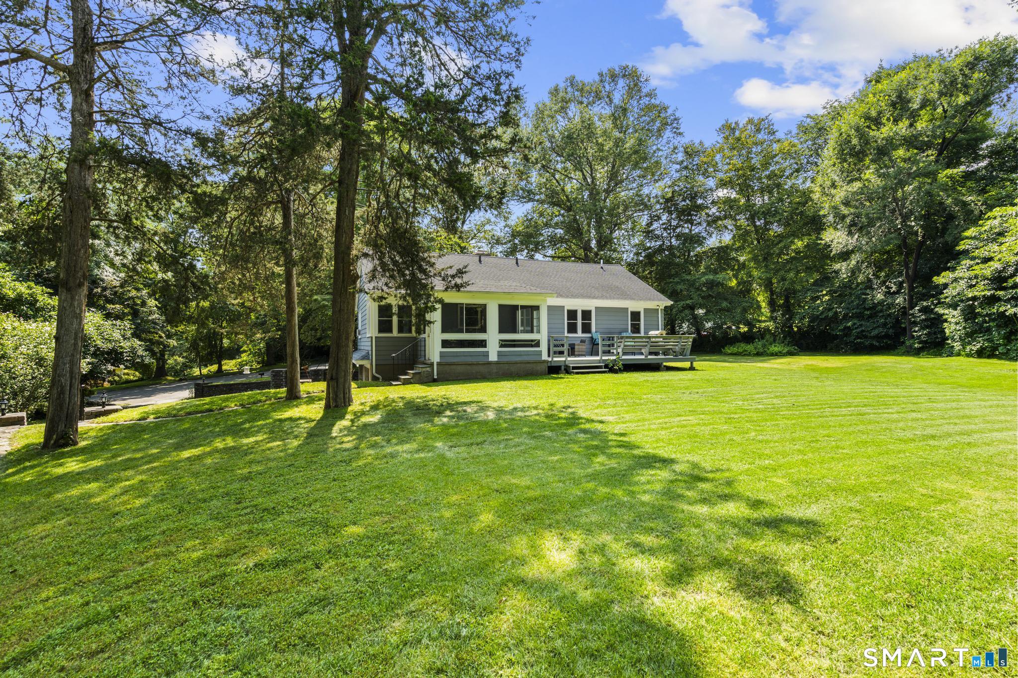29 Mohawk Drive Easton CT 06612