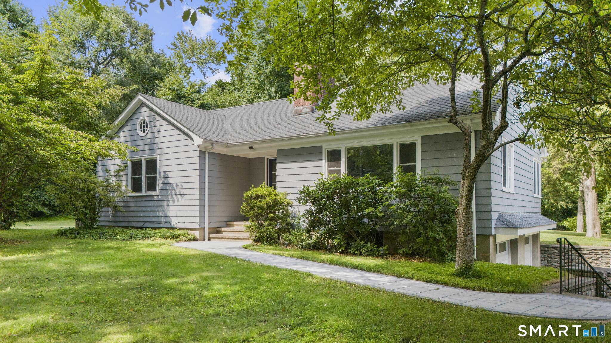 29 Mohawk Drive Easton CT 06612