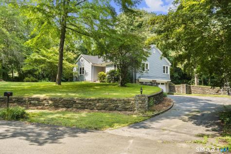 29 Mohawk Drive Easton CT 06612