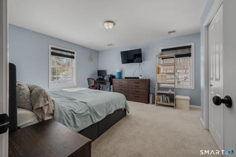 19 Moxley Road Montville CT 06382