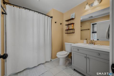 19 Moxley Road Montville CT 06382