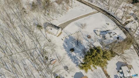 19 Moxley Road Montville CT 06382