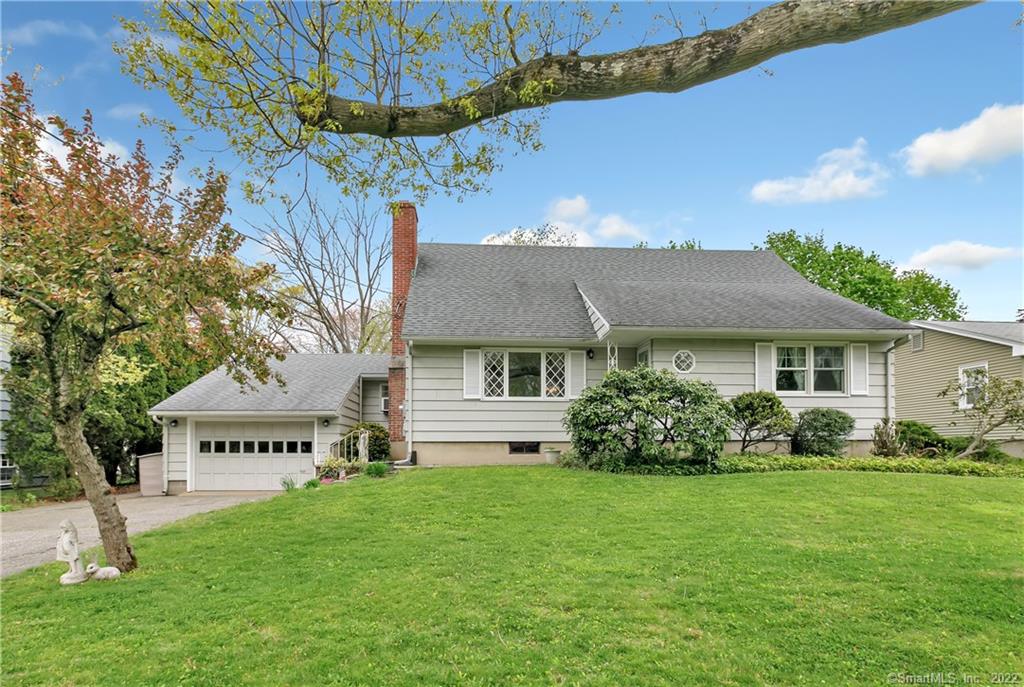 68 Windsor Road Fairfield CT 06824