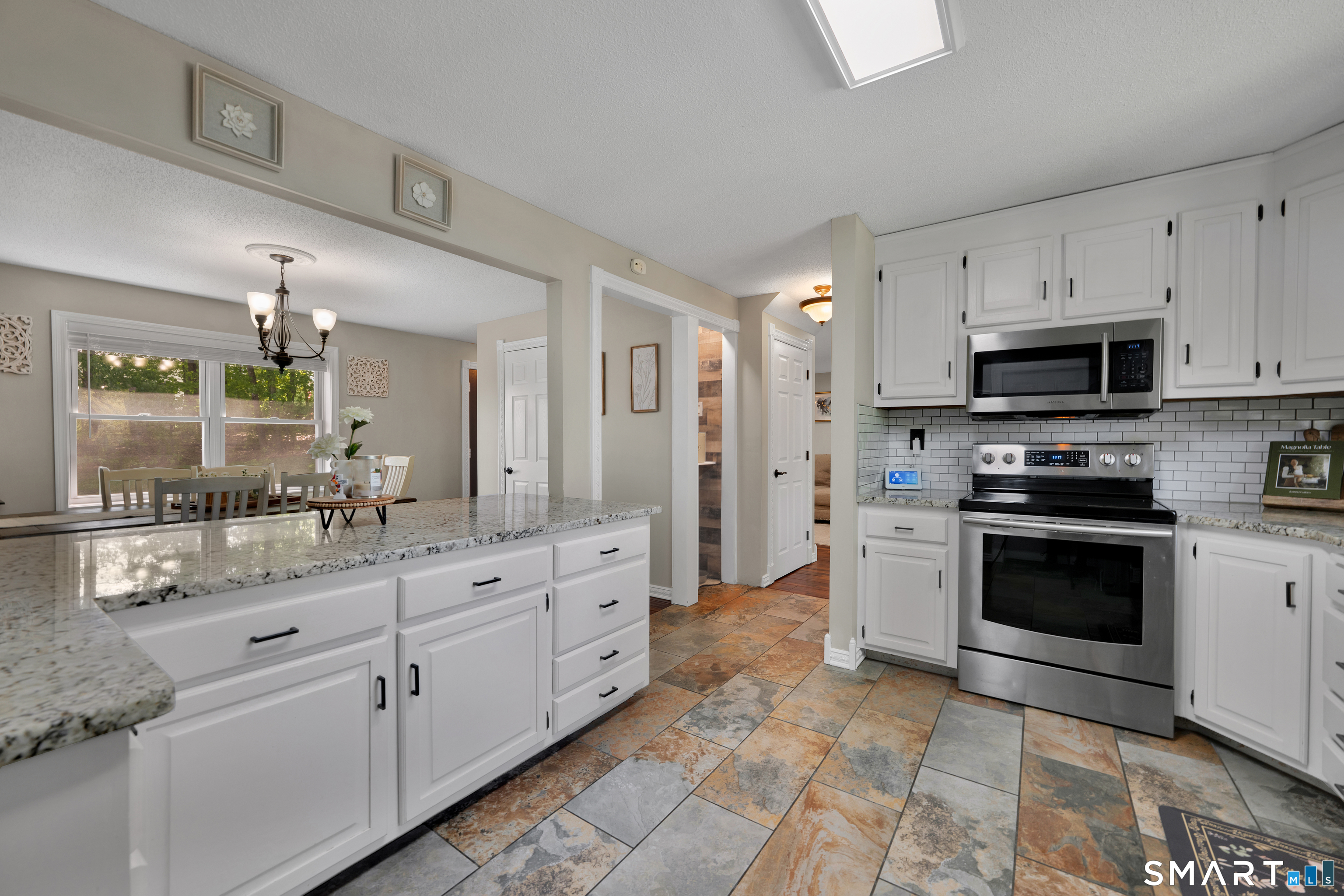 182 Partridge Drive Southington CT 06489
