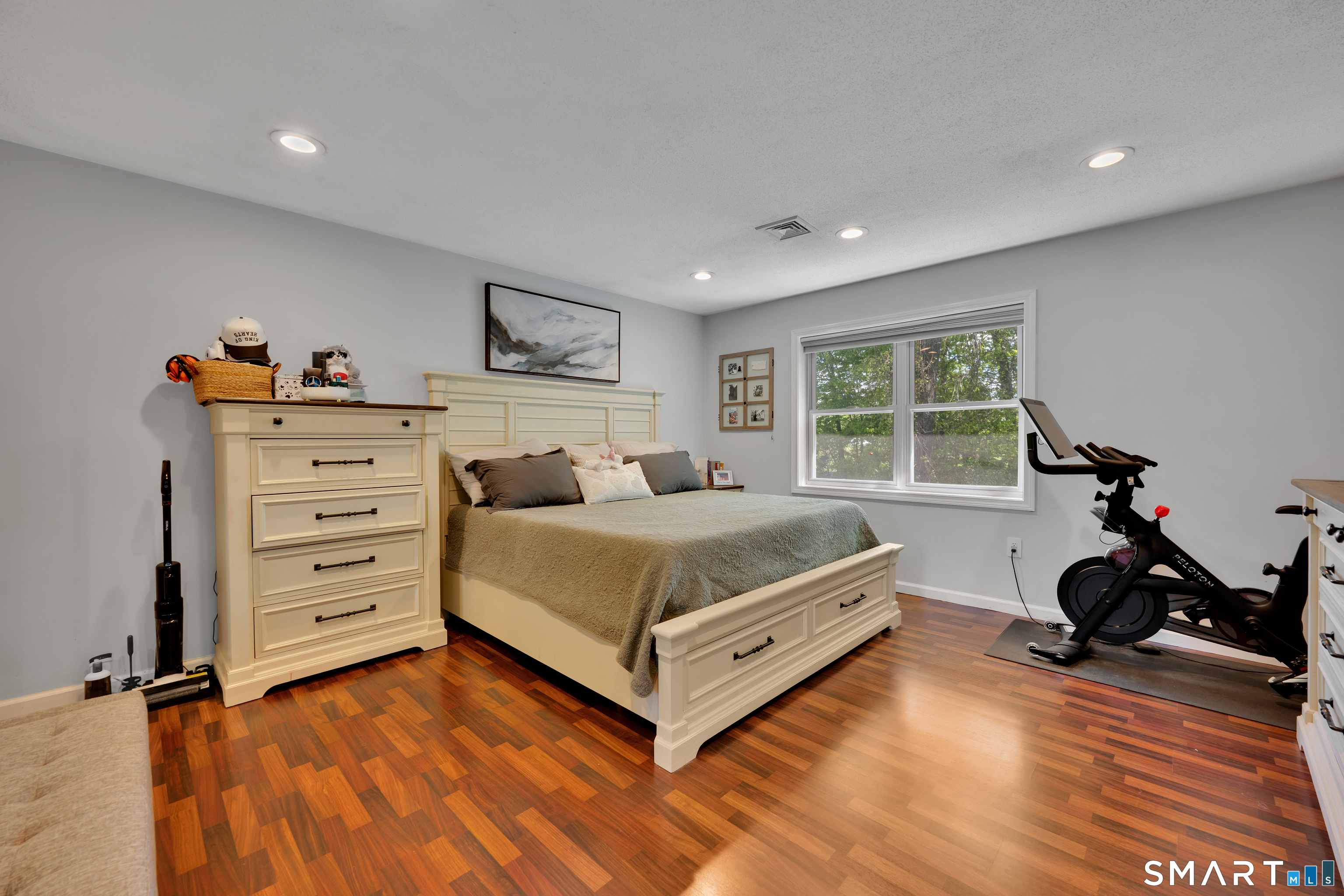 182 Partridge Drive Southington CT 06489