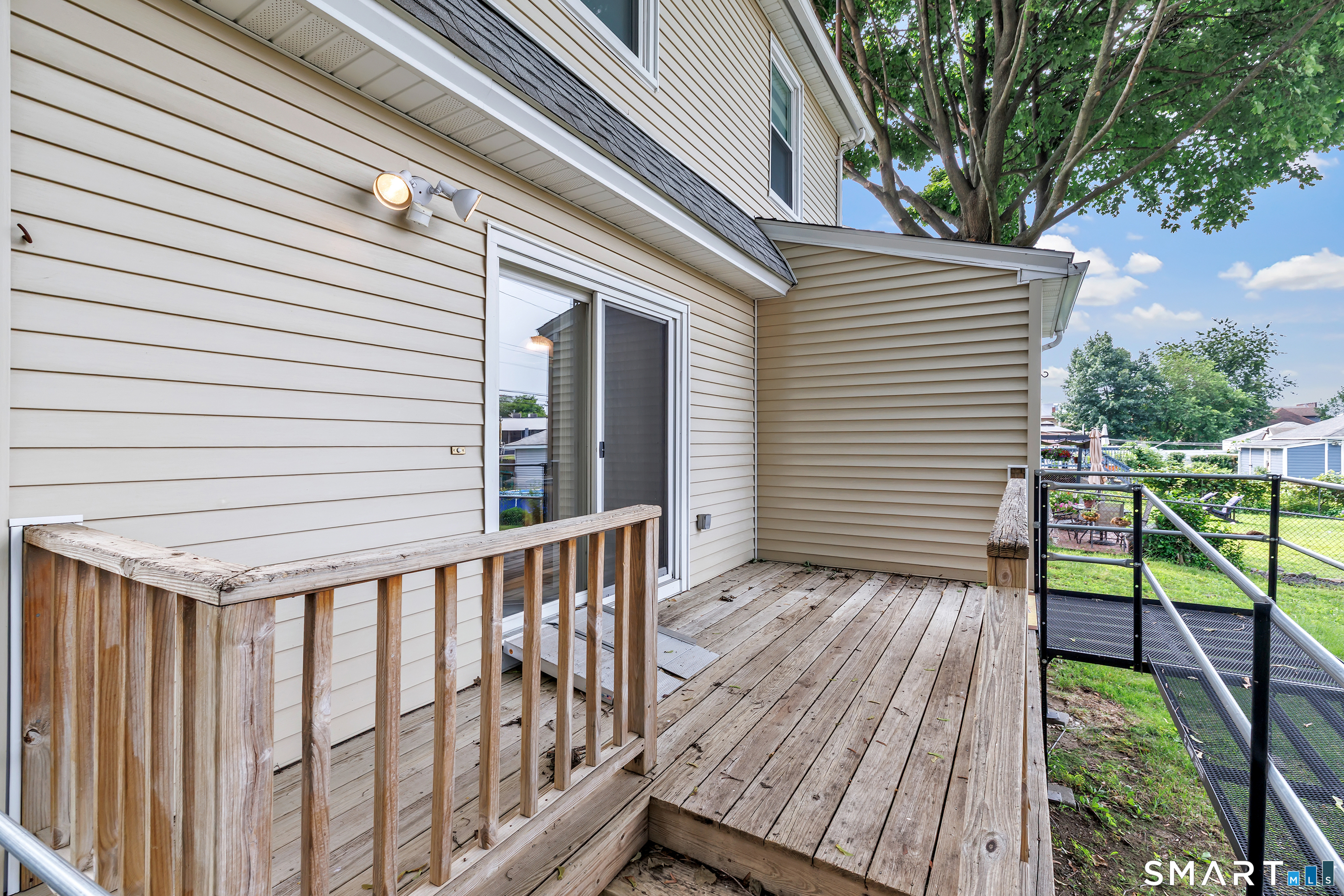 87 Yale Street Stratford CT 06615
