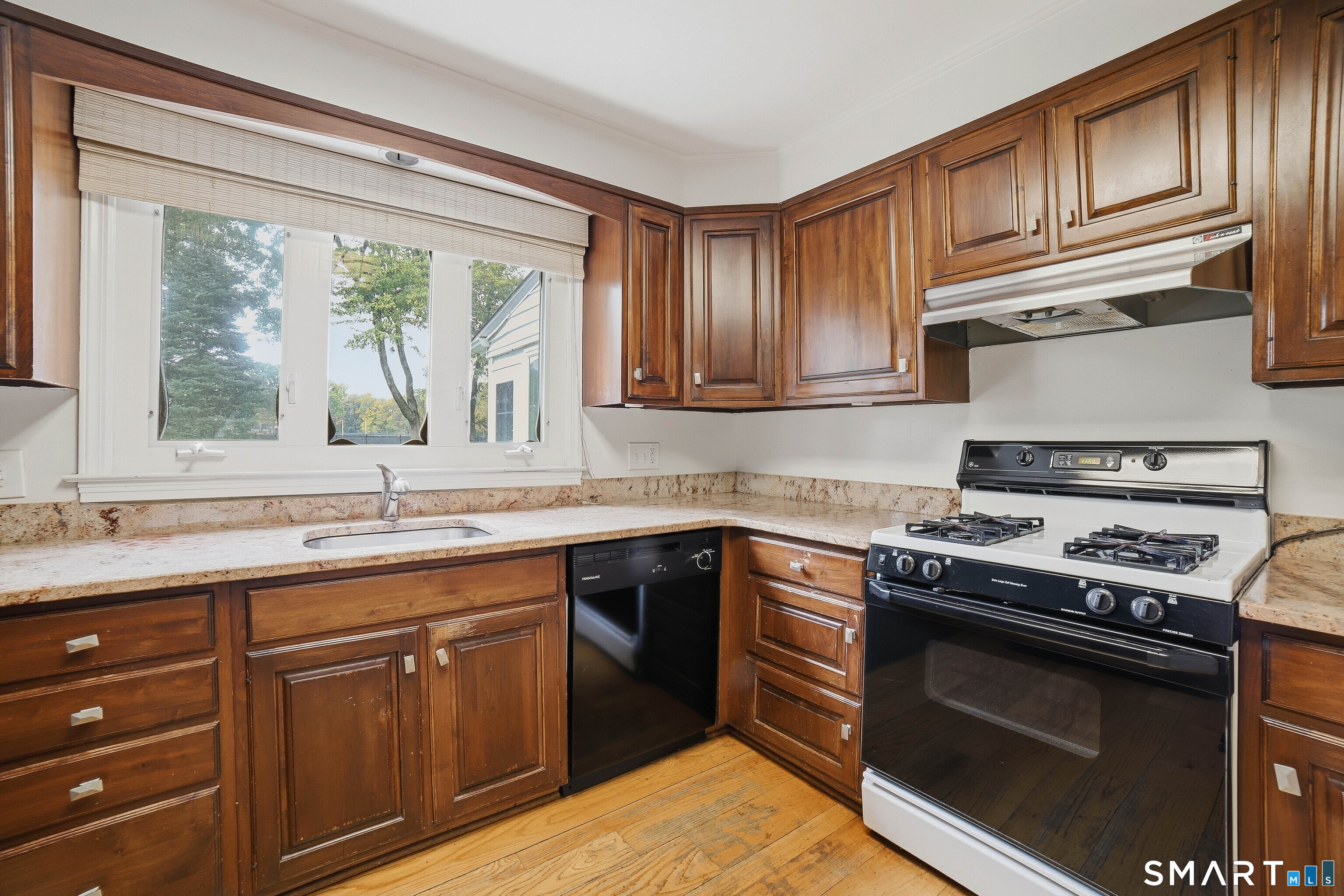 120 Knollwood Drive New Haven CT 06515