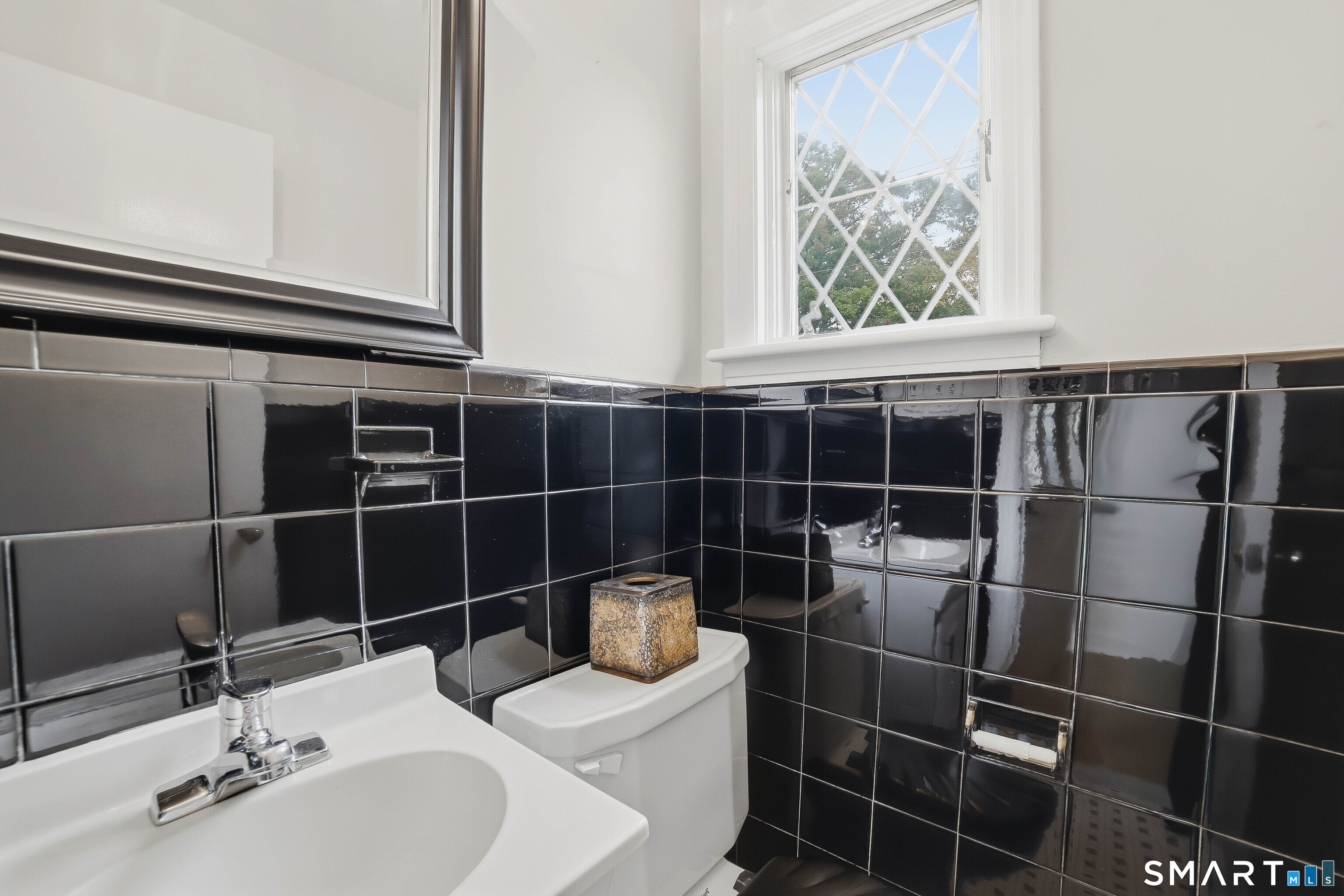 120 Knollwood Drive New Haven CT 06515