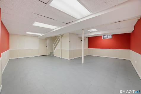 120 Knollwood Drive New Haven CT 06515