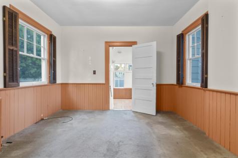 29 Crescent Bluff Avenue Branford CT 06405