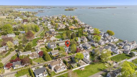 29 Crescent Bluff Avenue Branford CT 06405