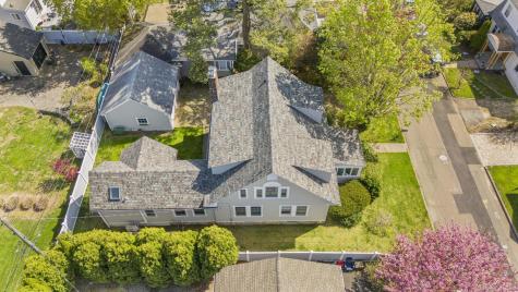 29 Crescent Bluff Avenue Branford CT 06405