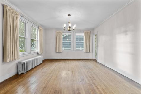 29 Crescent Bluff Avenue Branford CT 06405