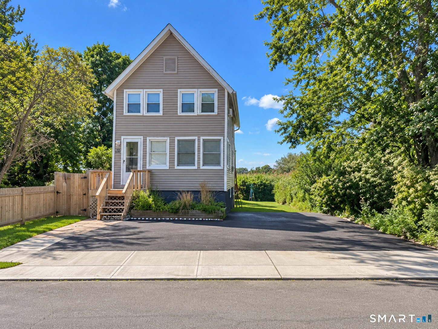 102 Surf Avenue Milford CT 06460