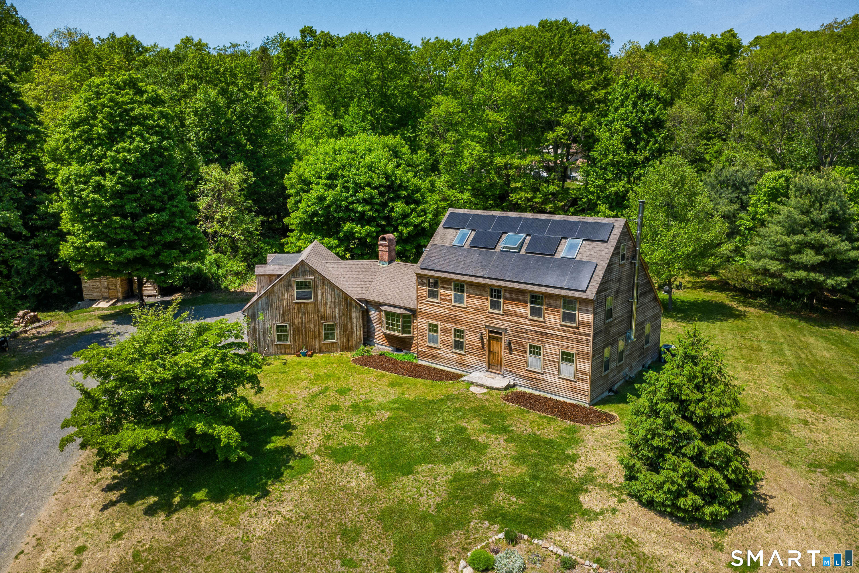 174 Huntingtown Road Newtown CT 06470