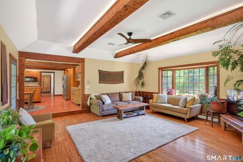 174 Huntingtown Road Newtown CT 06470