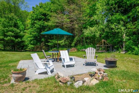 174 Huntingtown Road Newtown CT 06470