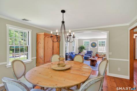 174 Huntingtown Road Newtown CT 06470