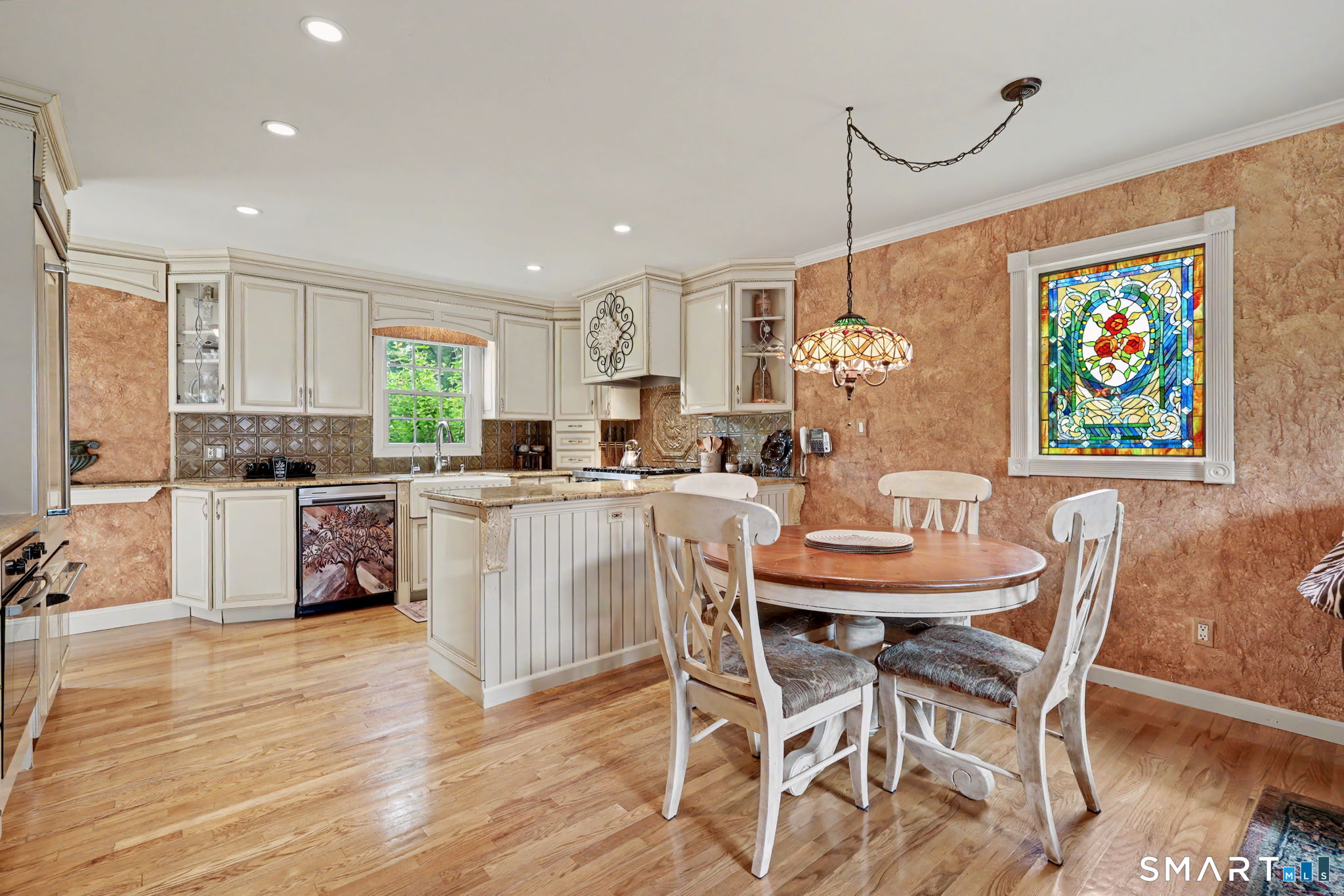 82 Ramapoo Road Ridgefield CT 06877