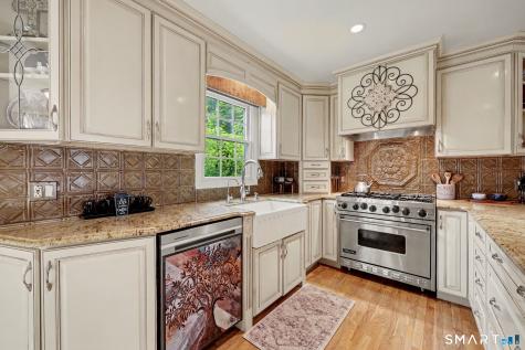 82 Ramapoo Road Ridgefield CT 06877