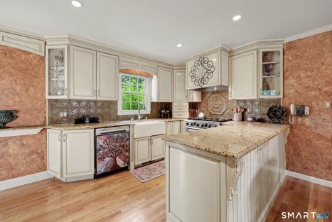 82 Ramapoo Road Ridgefield CT 06877
