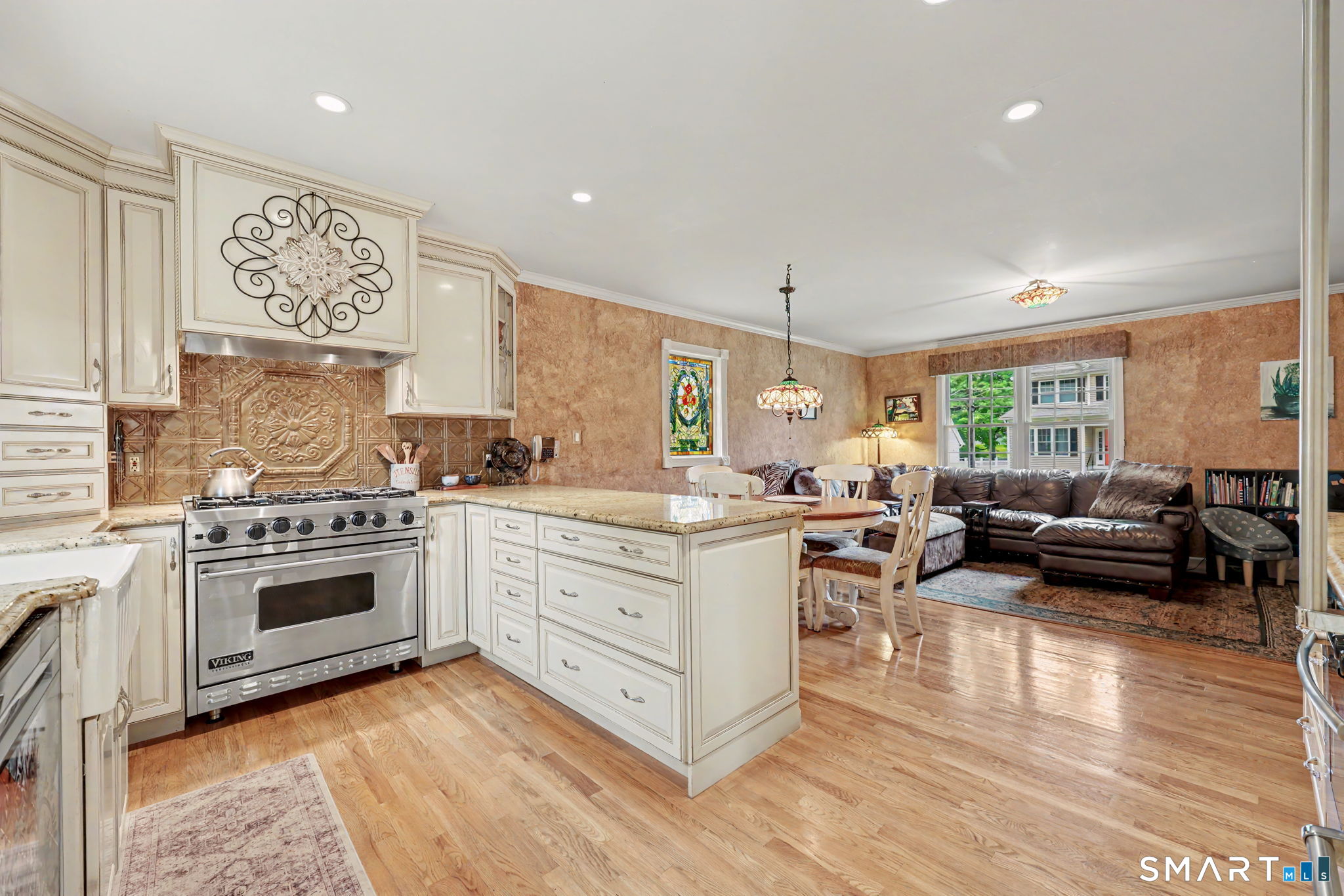82 Ramapoo Road Ridgefield CT 06877