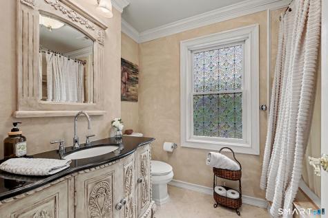 82 Ramapoo Road Ridgefield CT 06877