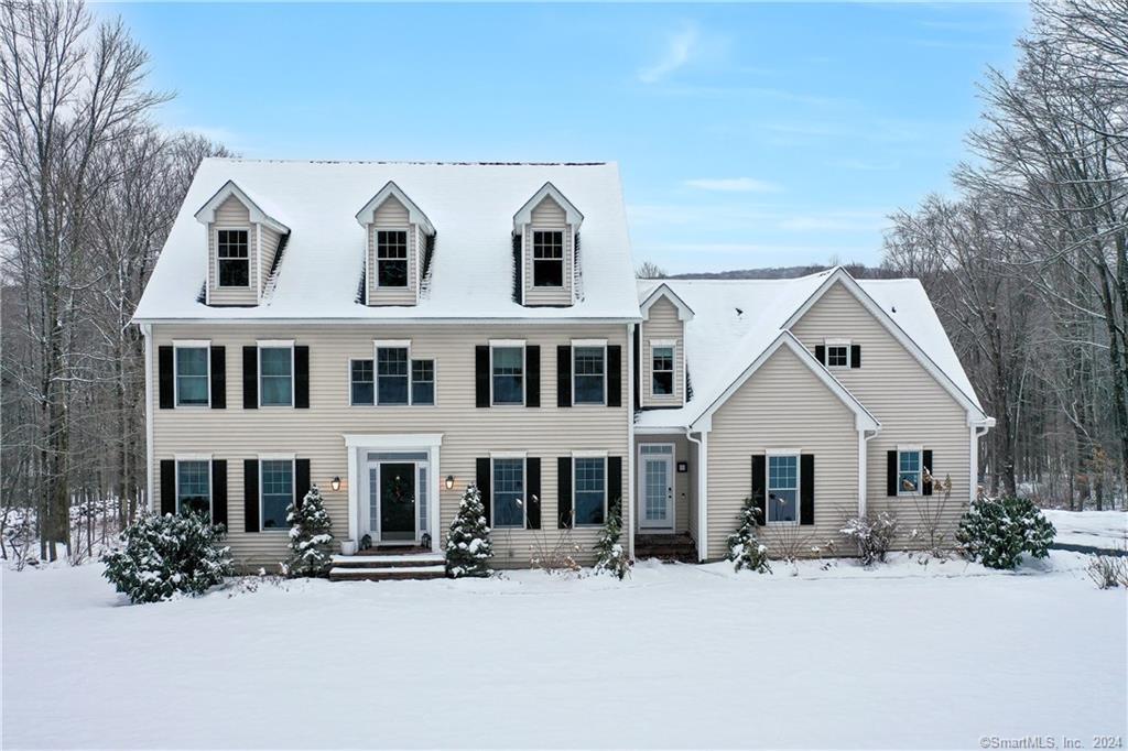 9 Homestead Lane Canton CT 06019