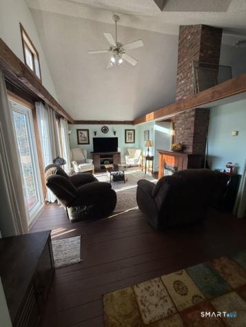 601 Town Street East Haddam CT 06469
