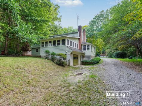 25-35-37 Mills Lane Easton CT 06612