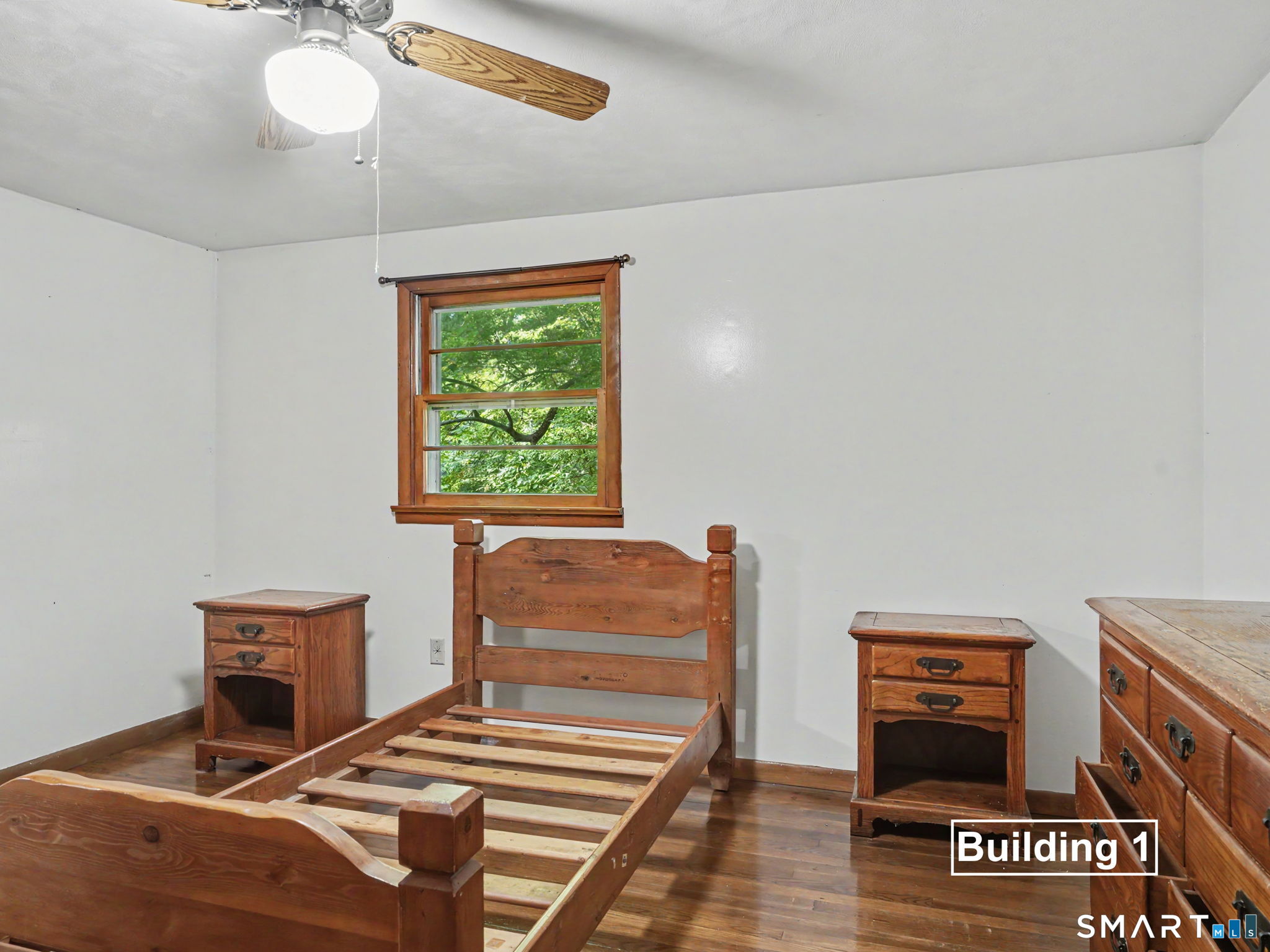 25-35-37 Mills Lane Easton CT 06612