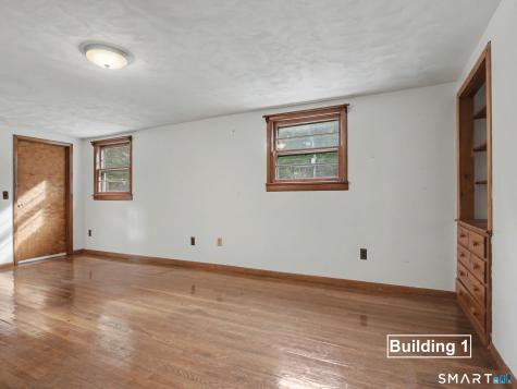 25-35-37 Mills Lane Easton CT 06612
