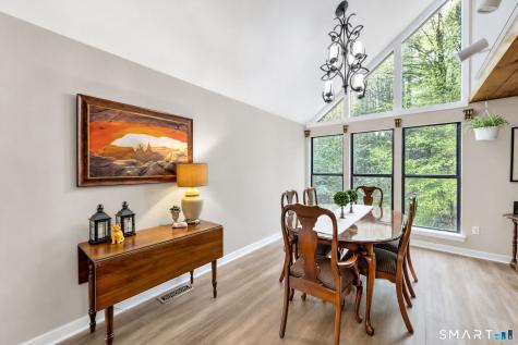 14 Northgate Simsbury CT 06070