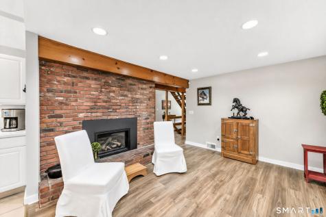 14 Northgate Simsbury CT 06070