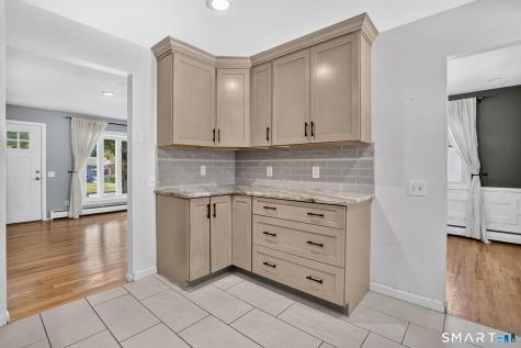 12 Webster Road Enfield CT 06082