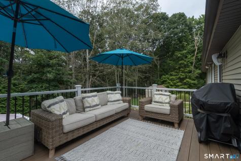 952 Maple Hill Road Guilford CT 06437