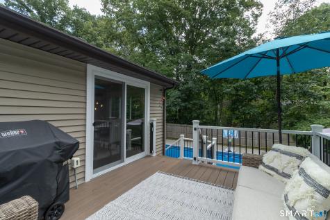 952 Maple Hill Road Guilford CT 06437