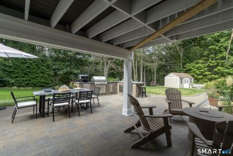 952 Maple Hill Road Guilford CT 06437