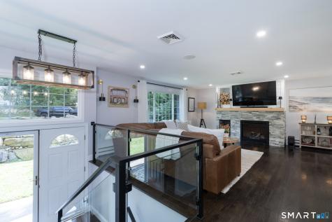 952 Maple Hill Road Guilford CT 06437