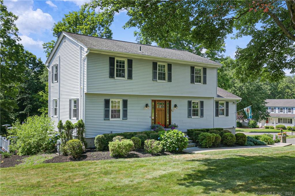 11 Strawberry Hill Road Danbury CT 06811