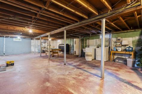 1196 Trout Brook Drive West Hartford CT 06119