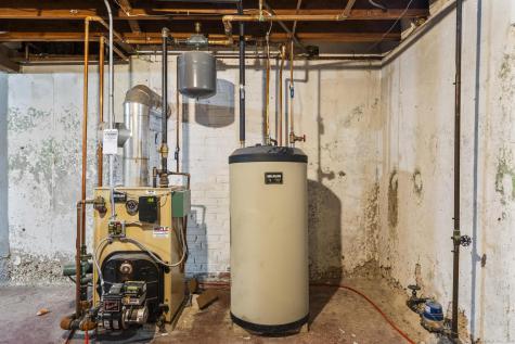 1196 Trout Brook Drive West Hartford CT 06119