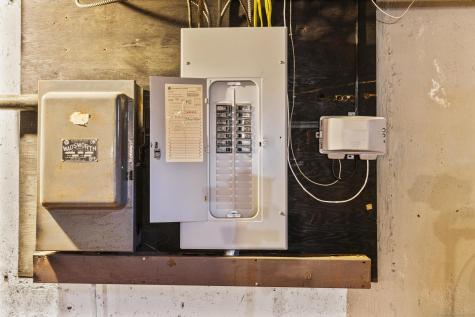 1196 Trout Brook Drive West Hartford CT 06119