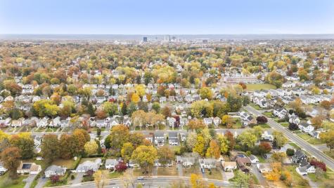 1196 Trout Brook Drive West Hartford CT 06119