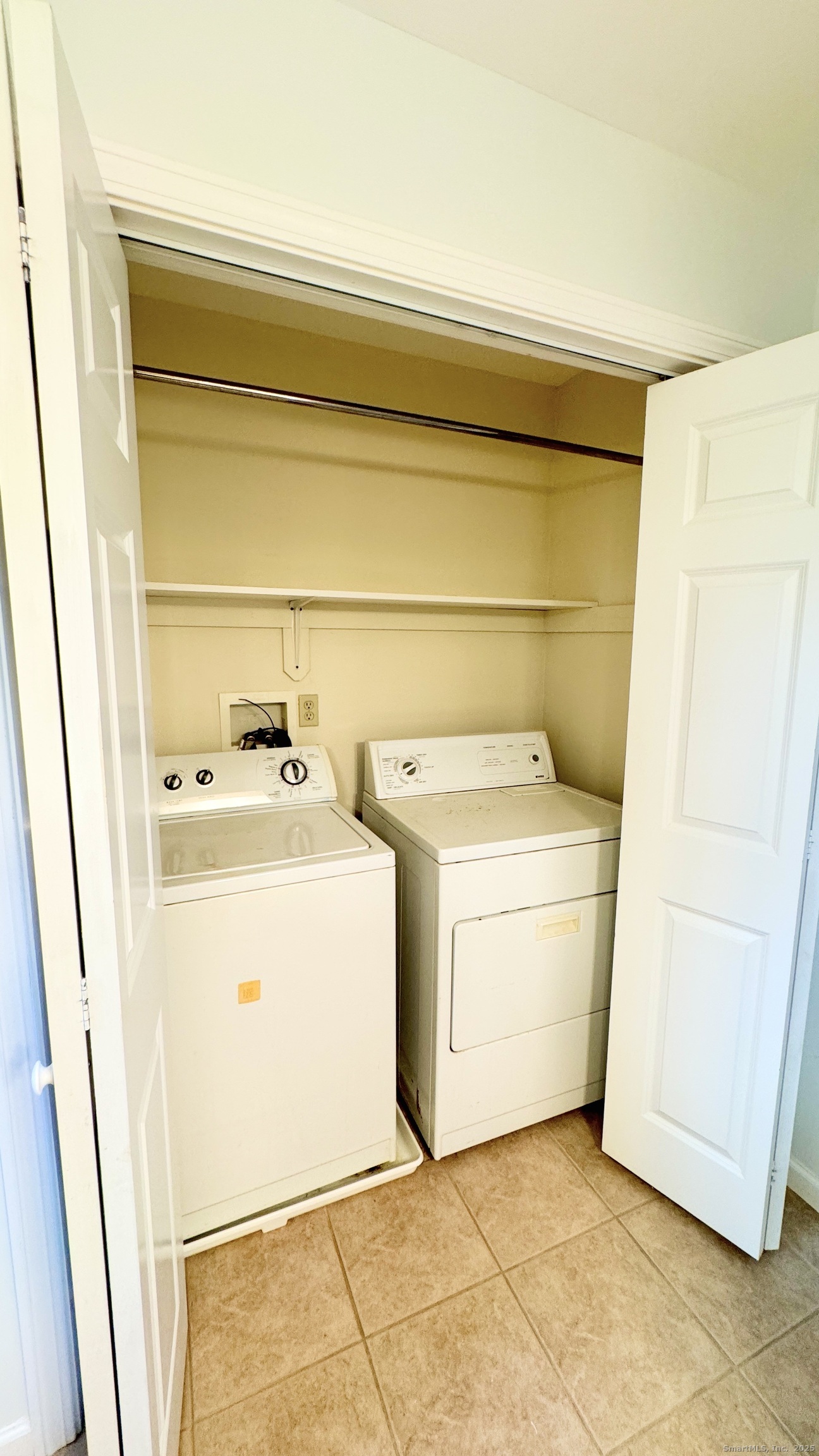 18 Honey Lane Southington CT 06489