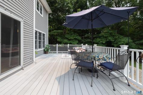 31 Hawks Landing Hebron CT 06231