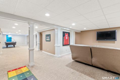 7 Hadley Drive Avon CT 06001