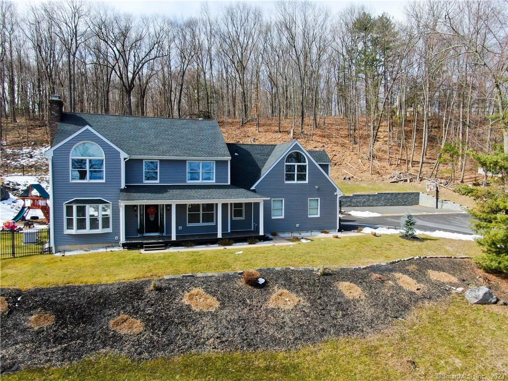 130 Wildewood Run Bristol CT 06010