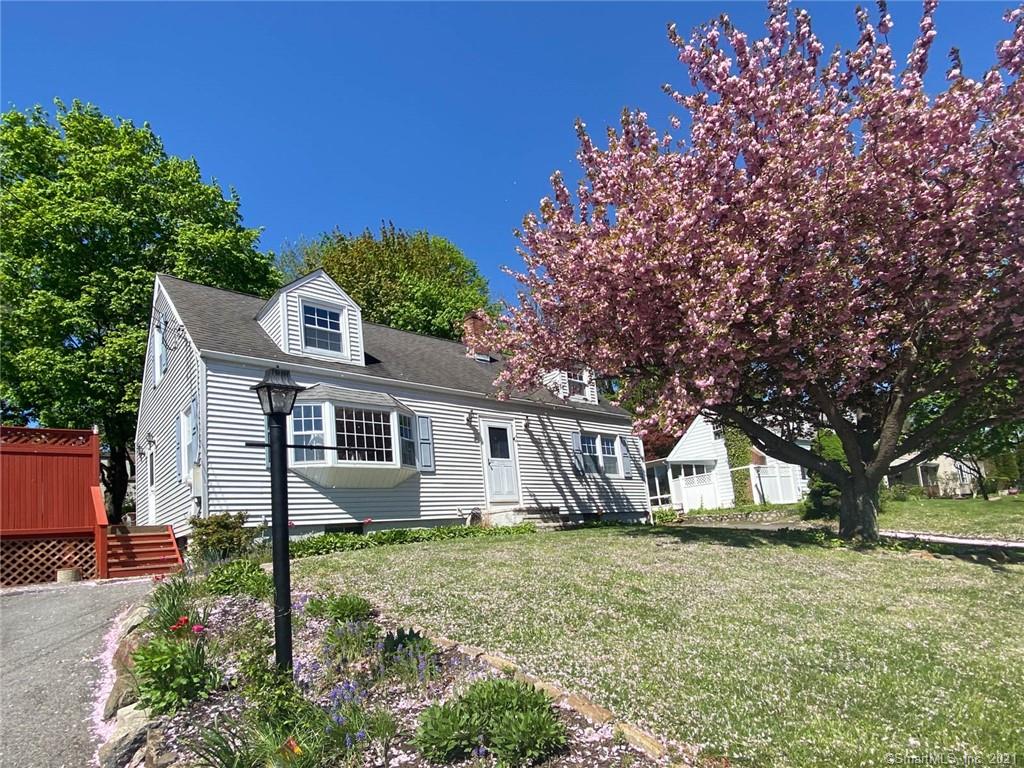 77 Topstone Drive Danbury CT 06810